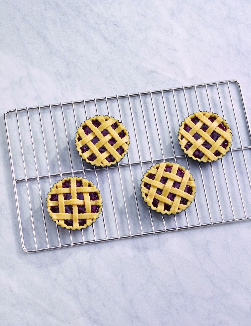 Tartelettes sur grille en fil inox GN 1/1 PADERNO - vue du dessus