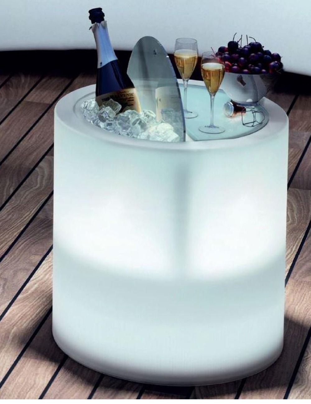 Winebowl Party ouverte, vue sur les deux compartiments